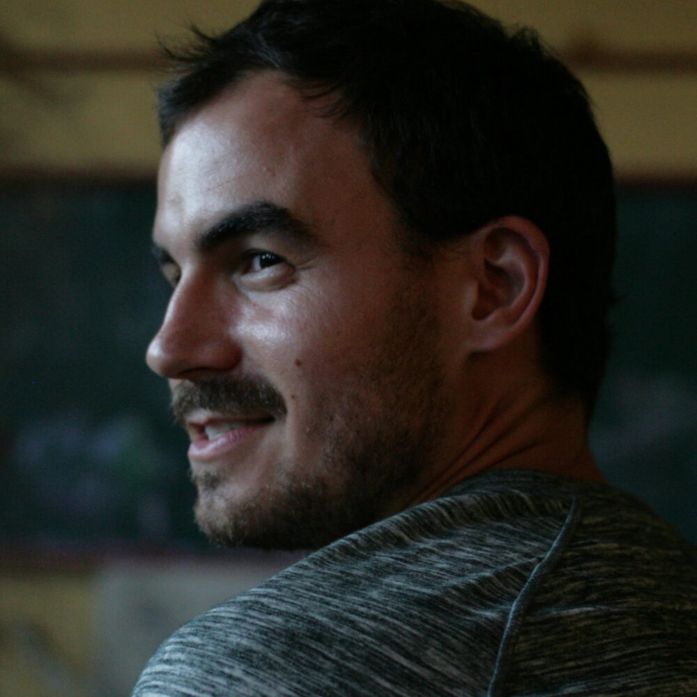 Alex Thompson