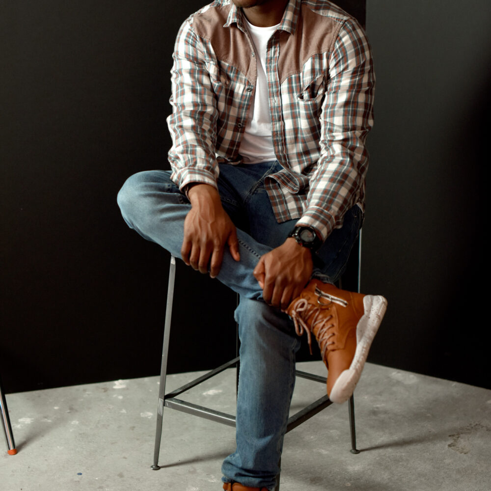 Tosin Cole
