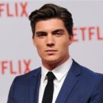Zane Holtz