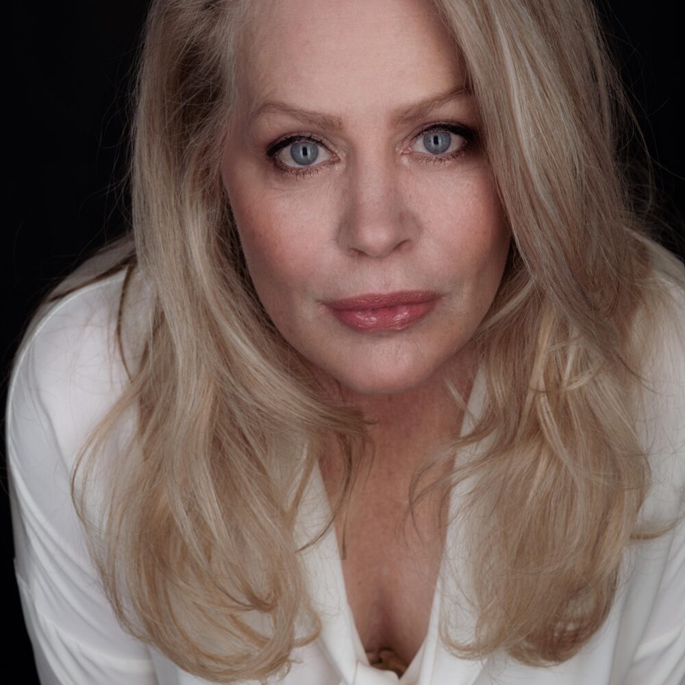 Beverly DAngelo