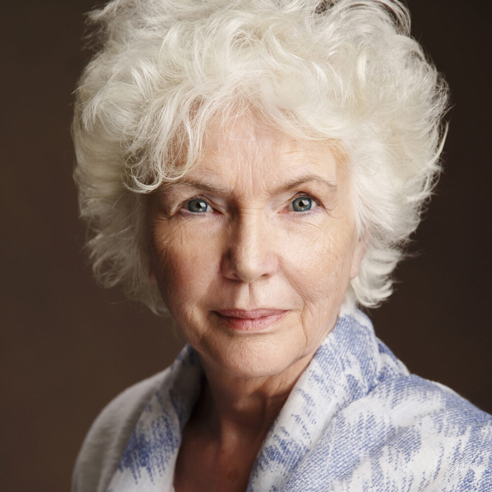 Fionnula Flanagan