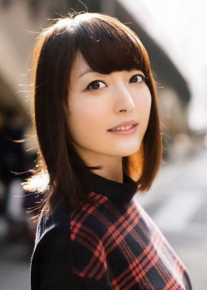 Kana Hanazawa