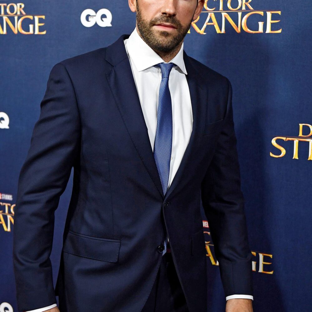 Scott Adkins