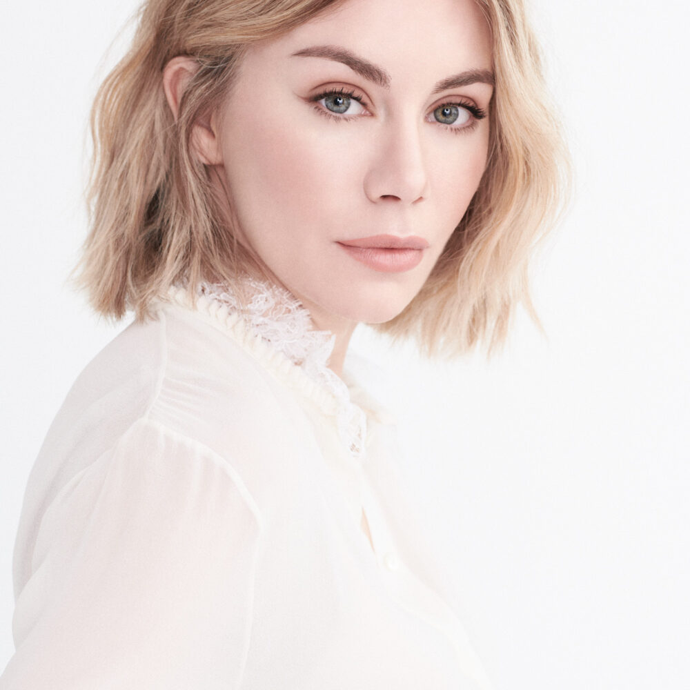 Jennifer Holland