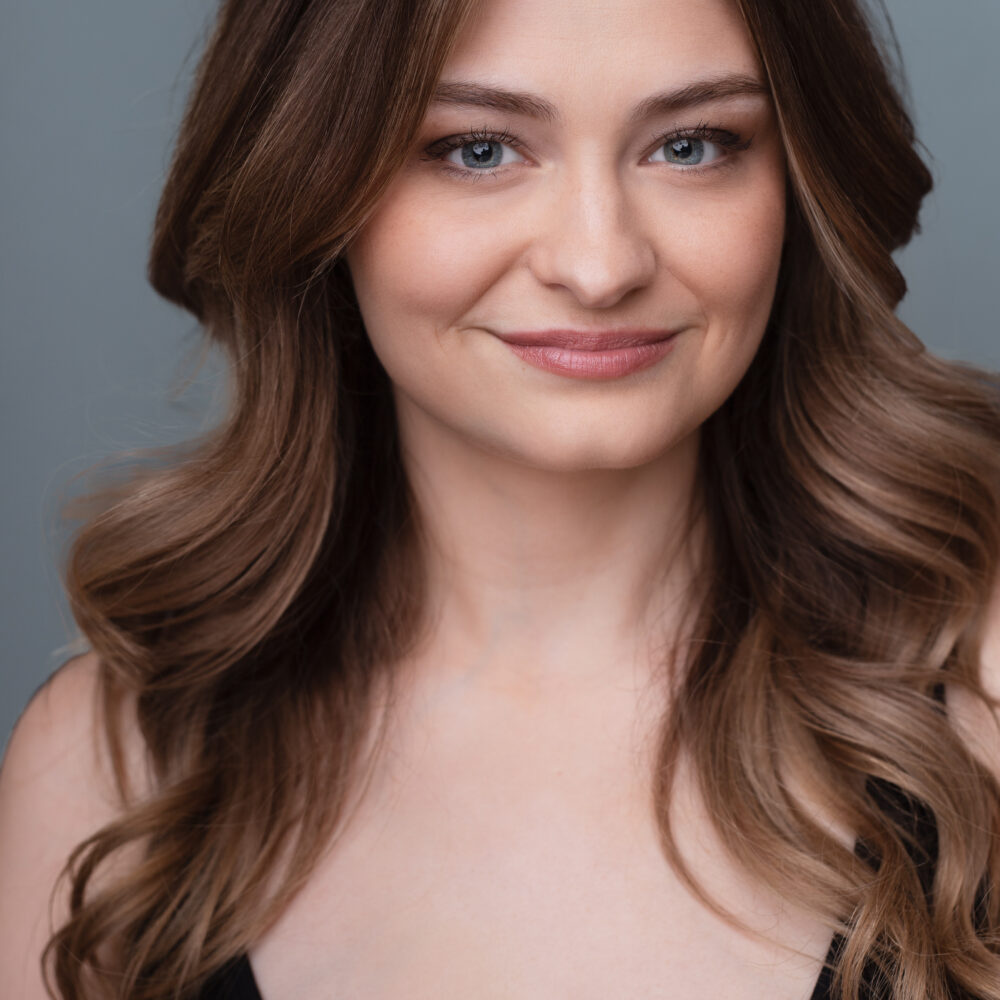 Anna Shields