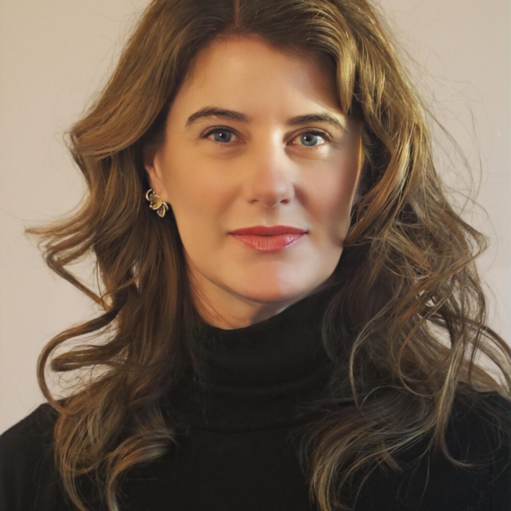 Jennifer Perrott