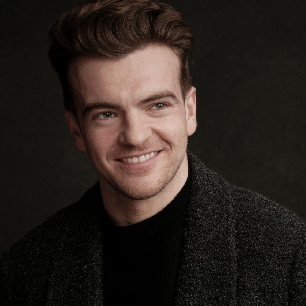 Jonno Davies