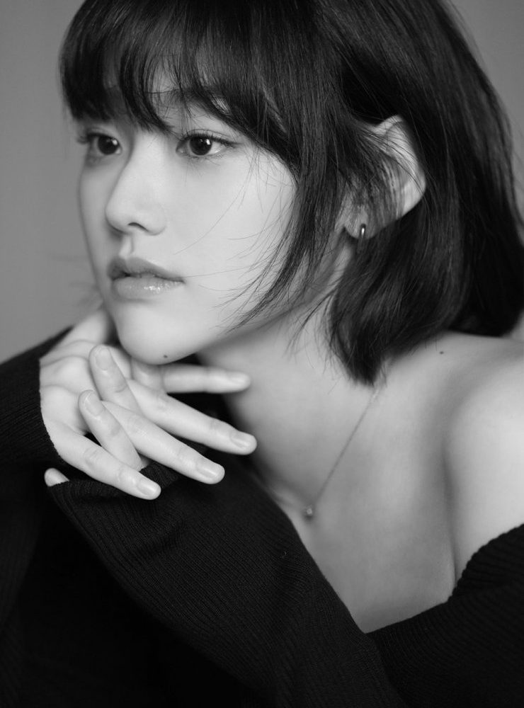 Kang Mi na