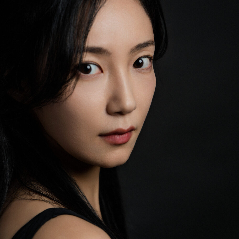 Liz Cha