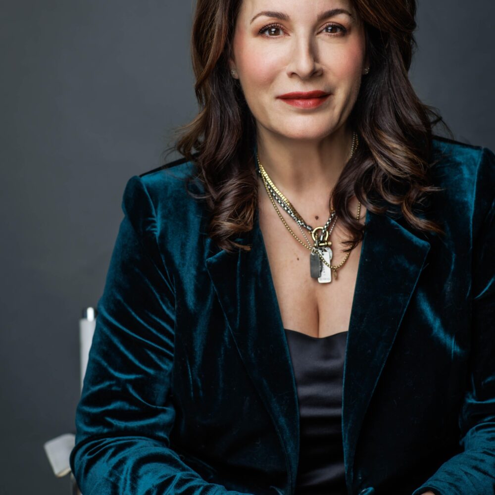 Nicole Oliver