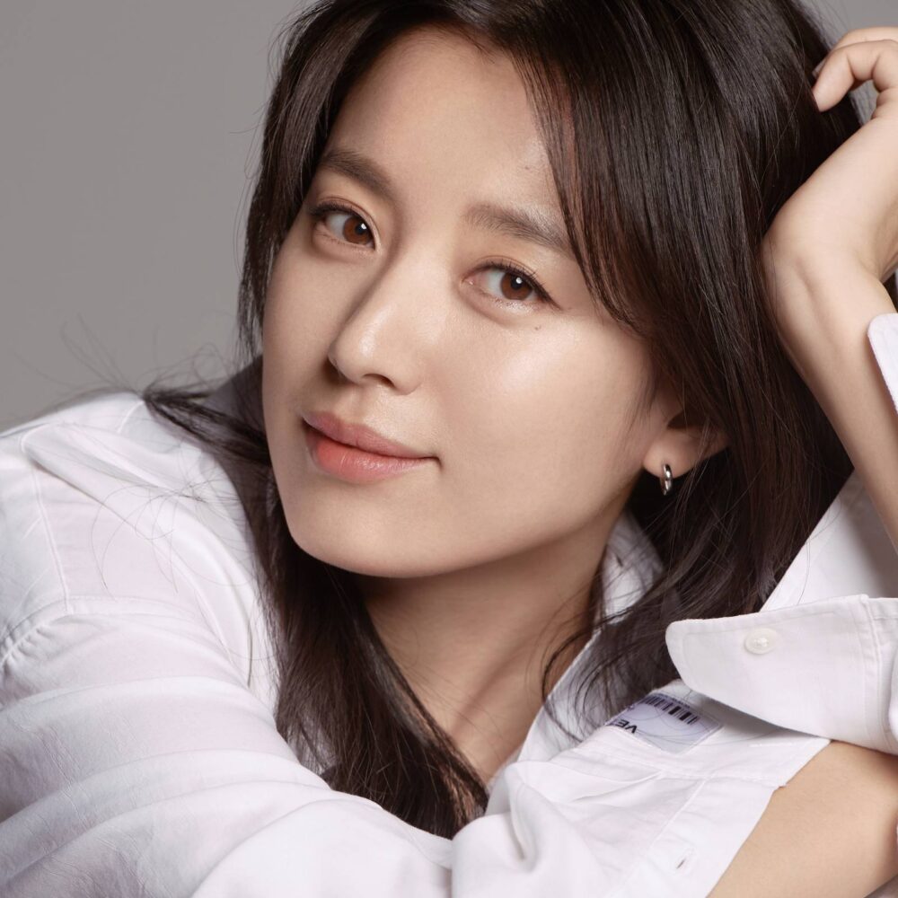 Han Hyo joo