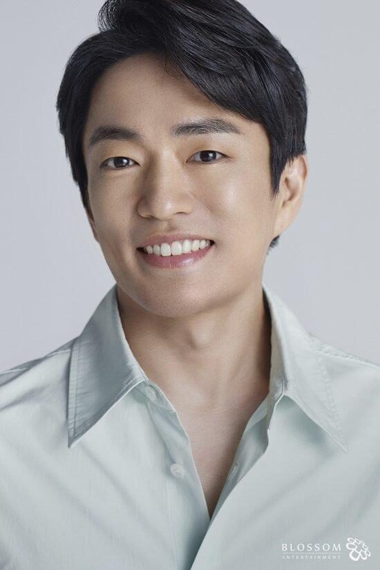 Jung Moon sung