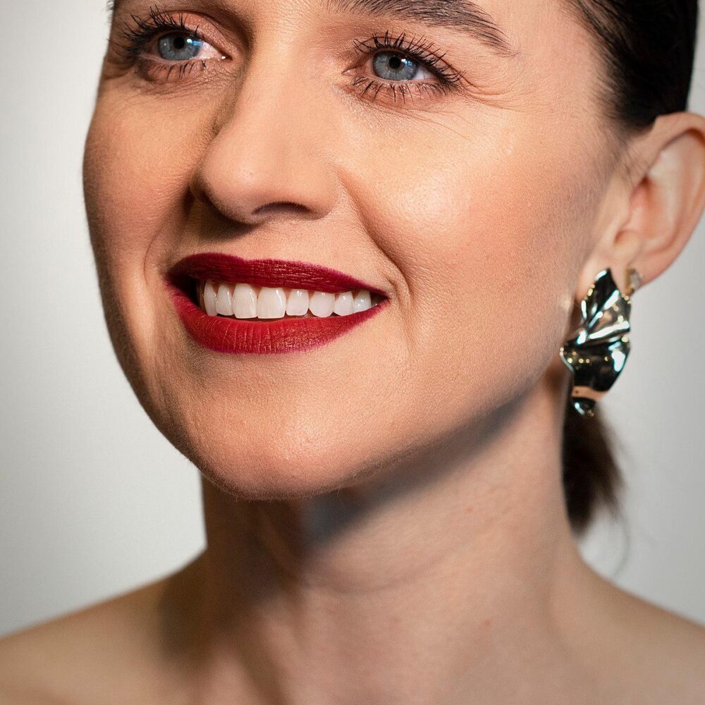 Lena Hall