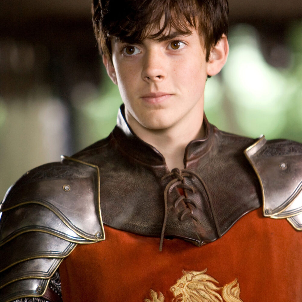 Skandar Keynes
