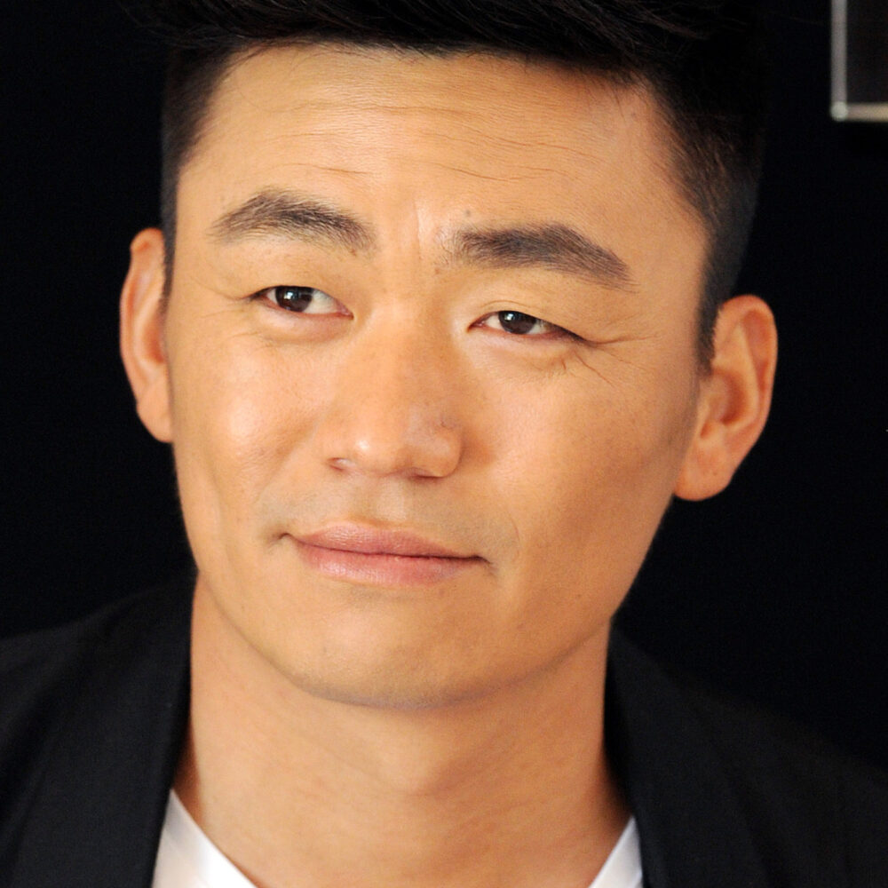 Baoqiang Wang