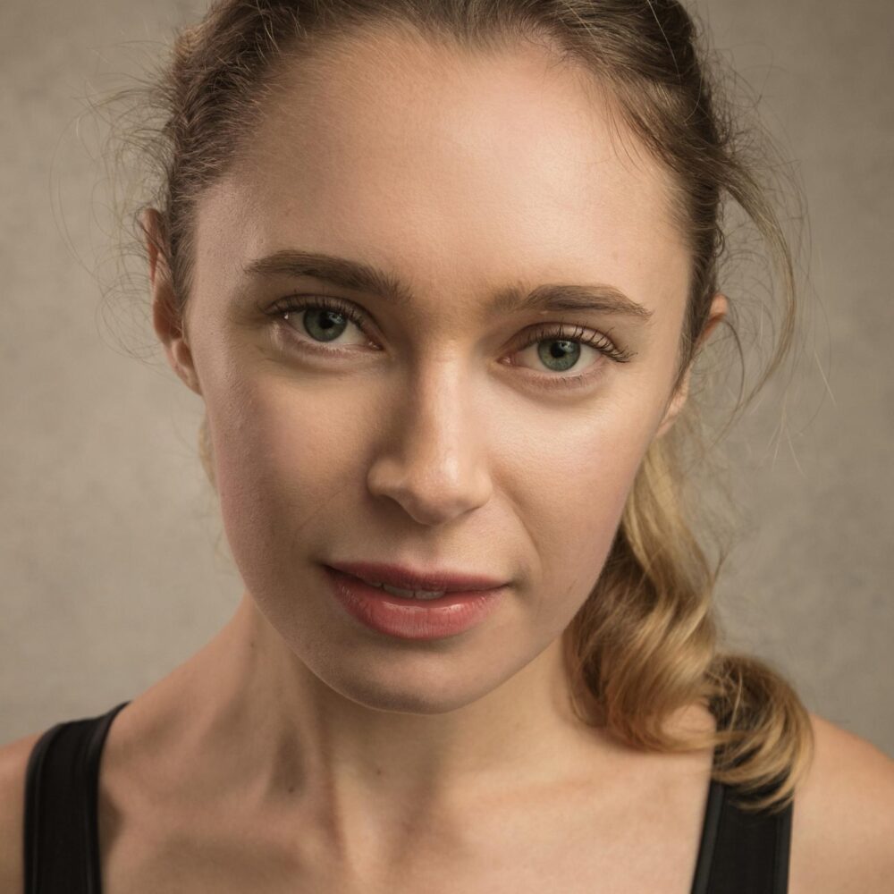 Lizzie Annis