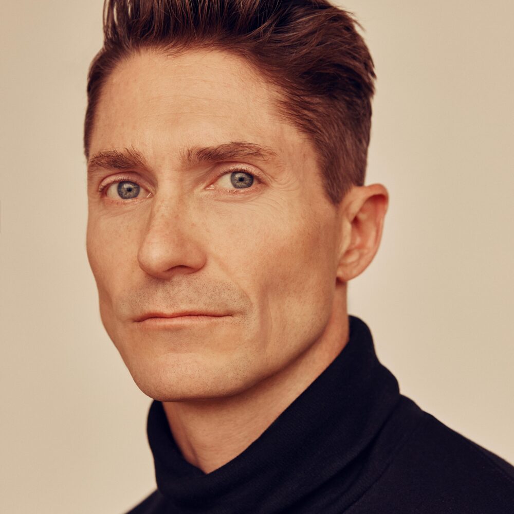 Matthew MacCaull