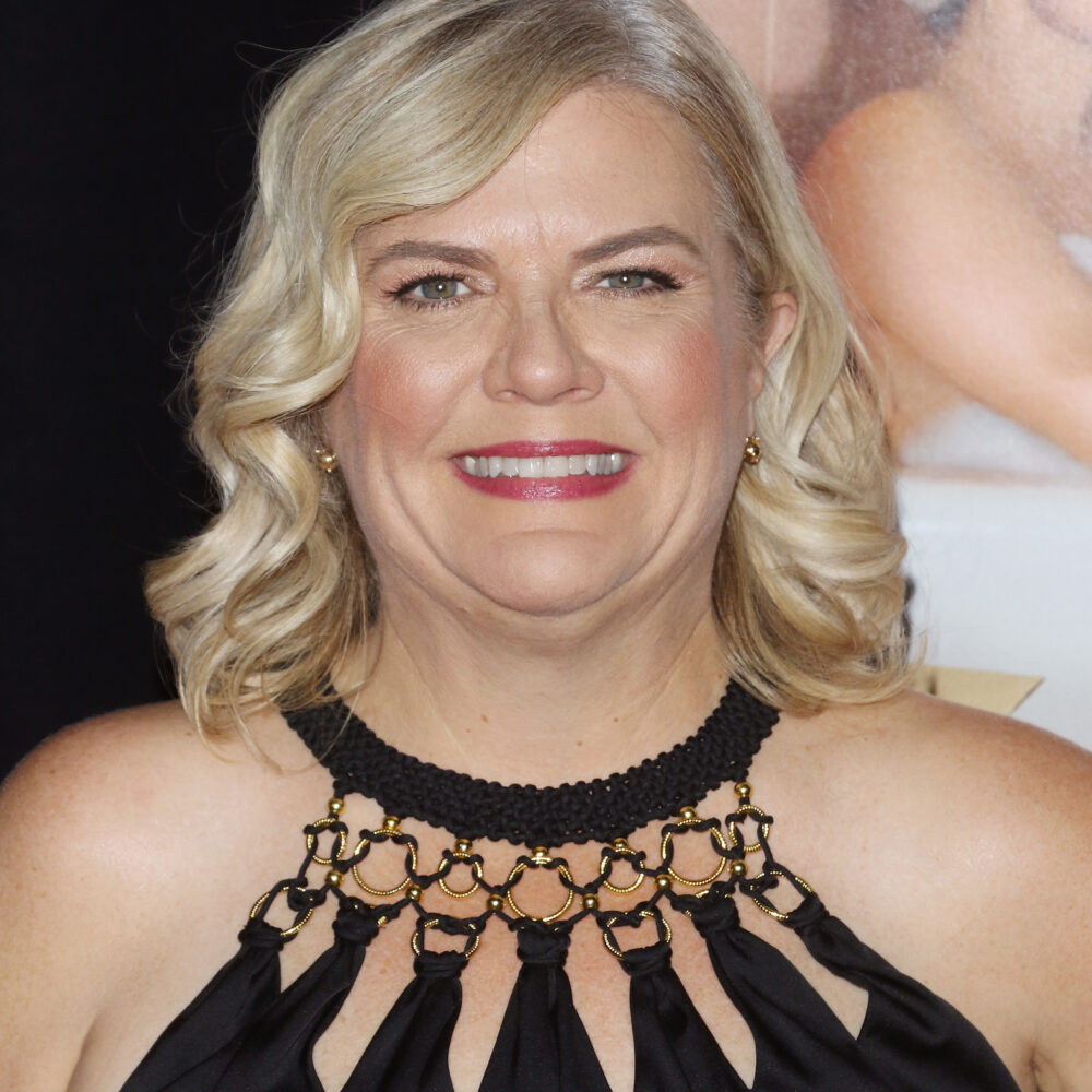 Paula Pell
