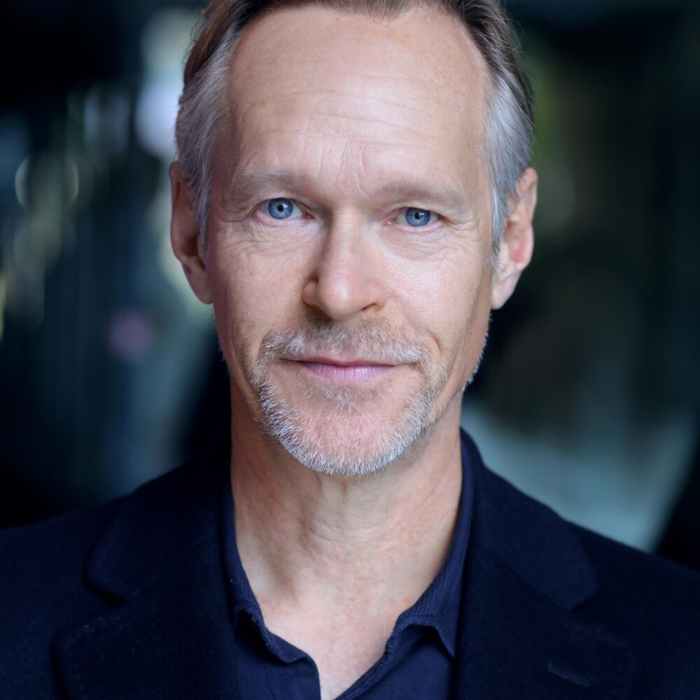 Steven Mackintosh